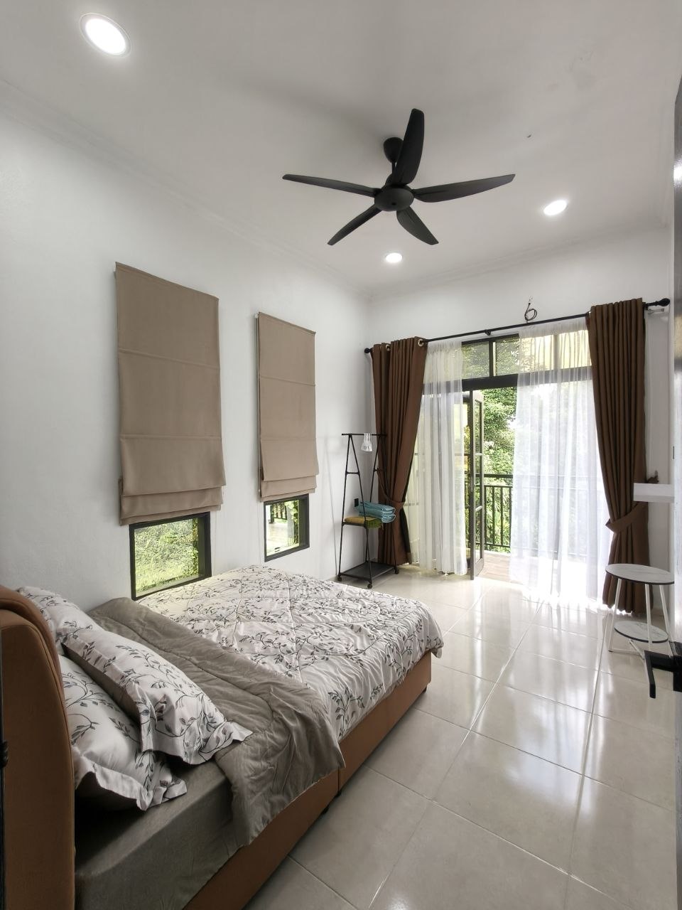 Seluruh Rumah