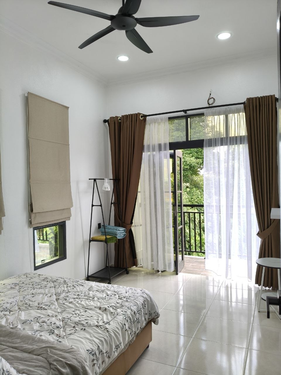 Seluruh Rumah
