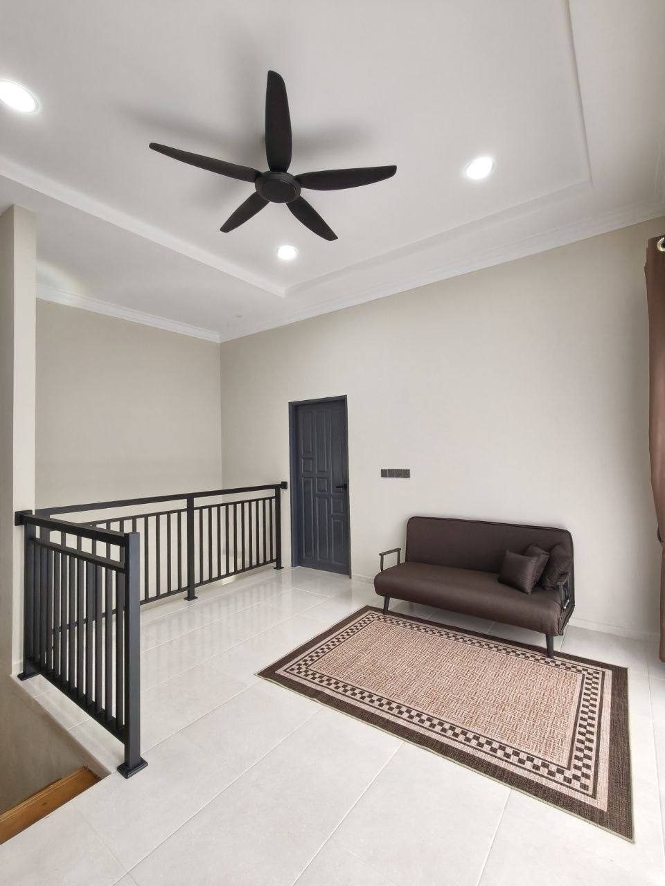Seluruh Rumah