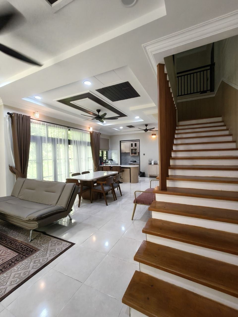 Seluruh Rumah